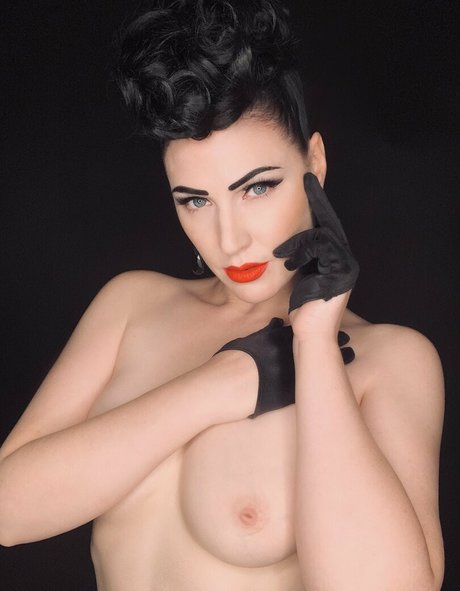 theampedupvamp Nackt Leaks OnlyFans