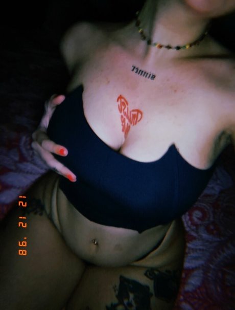 Peachpies OnlyFans Strip