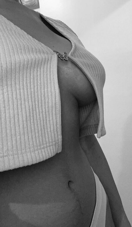 minoorita OnlyFans Leaks