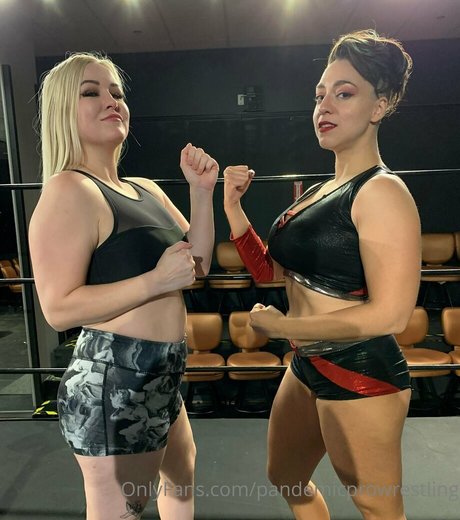 pandemicprowrestling OnlyFans-Seite