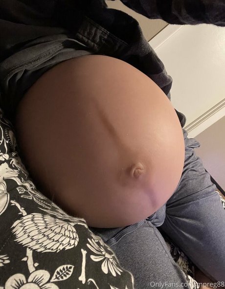 mpreg88 OnlyFans geleakt.