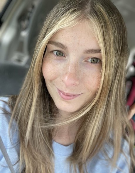 sophiemay93 OnlyFans Model Bilder