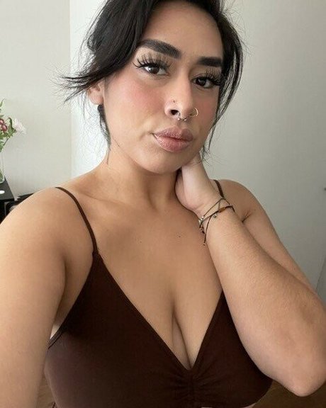 brattthunnneyyy 888 Nackt auf OnlyFans