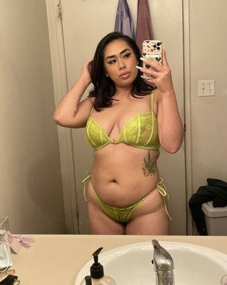 brattthunnneyyy 888 OnlyFans-Archiv