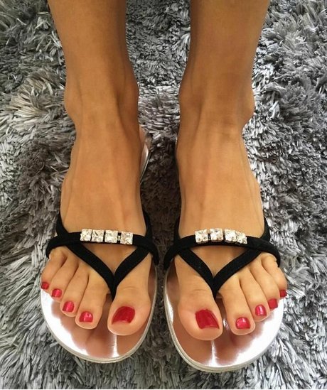 Francesca feet OnlyFans Leak