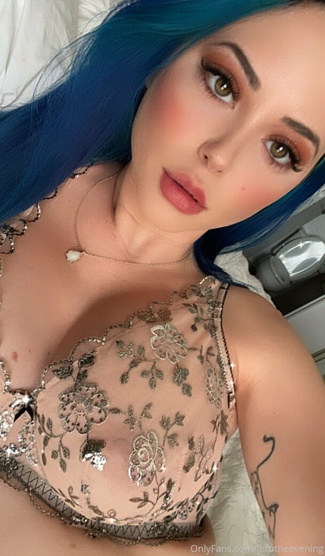 intotheevening OnlyFans Mega