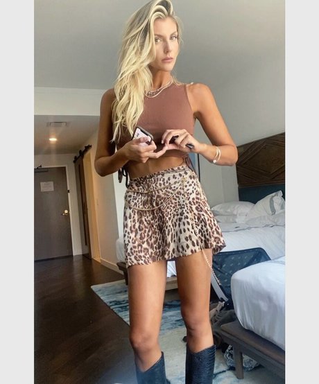 Charliepaigejay OnlyFans Lesbisch