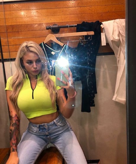 Andelika OnlyFans-Inhalte