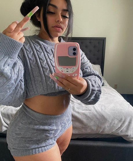 Megan Velez Leaks von Nacktbildern auf OnlyFans