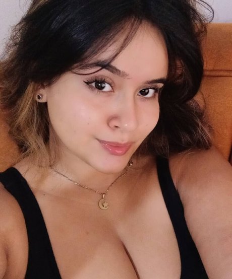 Michel Usuga Nackt auf OnlyFans