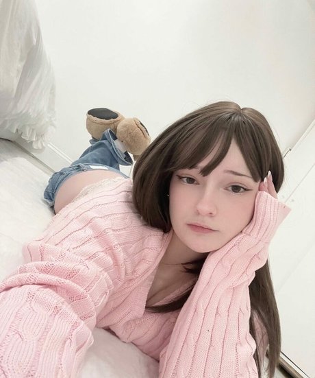 emidoll Nacktpornos von OnlyFans geleakt