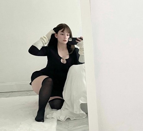 emidoll Leaked OnlyFans