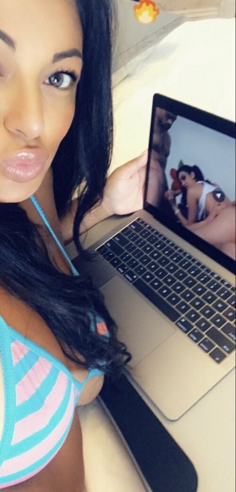 sluttyjennaxo XXX Leak OnlyFans