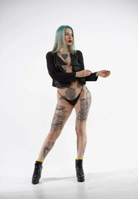 steishaginnes OnlyFans Nacktbilder