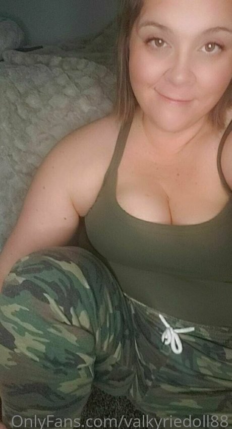 valkyriedoll88 OnlyFans Porno