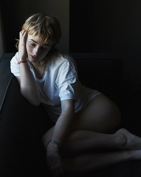 Esther McGregor OnlyFans Fick geleakt