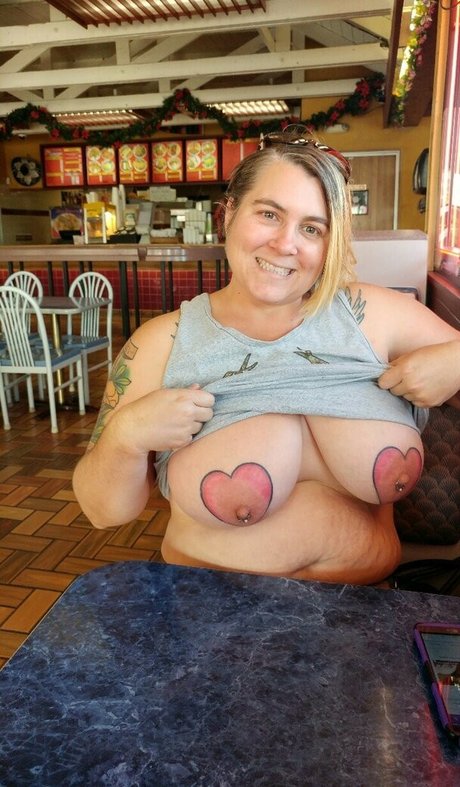 Celeste Woodrow OnlyFans Porno