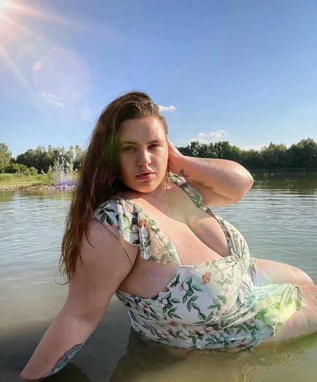 Babu Vale OnlyFans Lesbisch