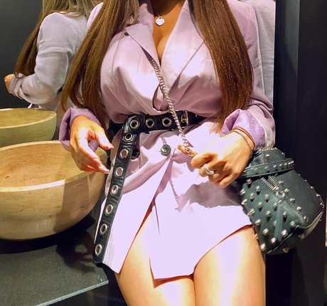 Beth G Nacktbilder von OnlyFans