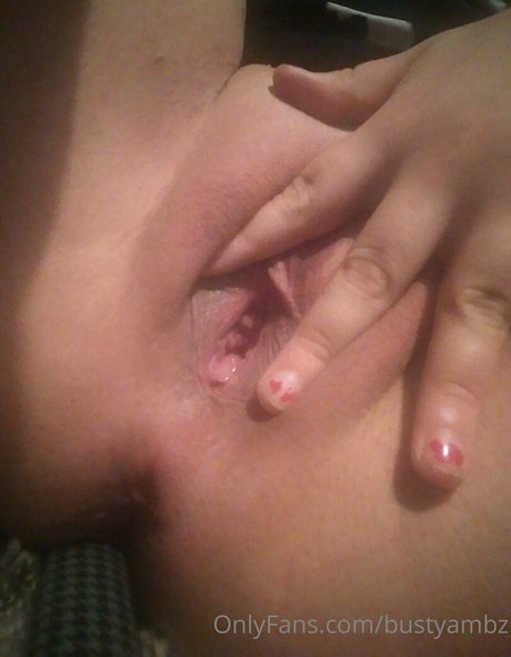 bustyambz Profilbild