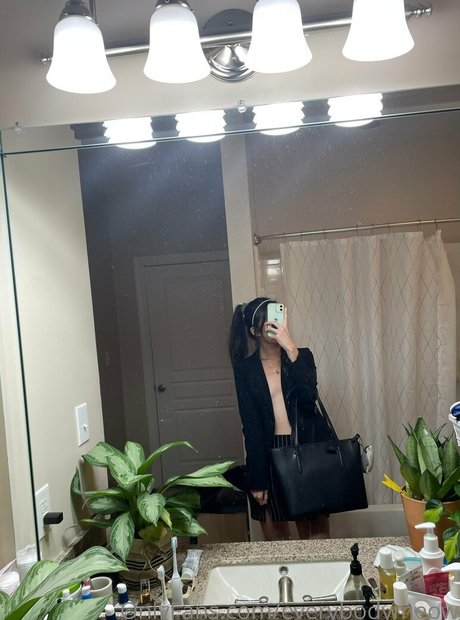 everybodymeow Nacktpornos von OnlyFans geleakt