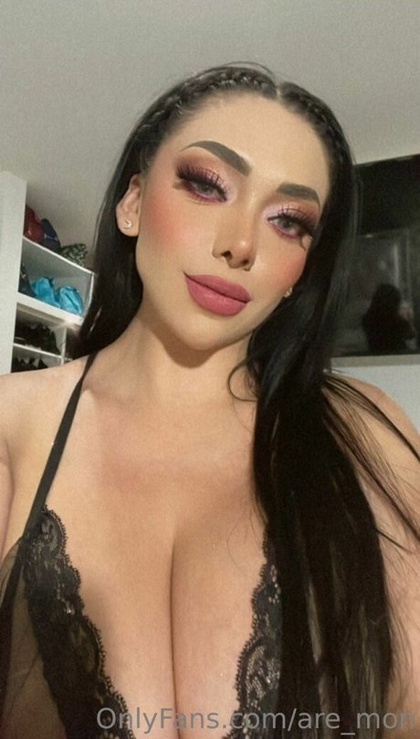 are mon OnlyFans Leaks