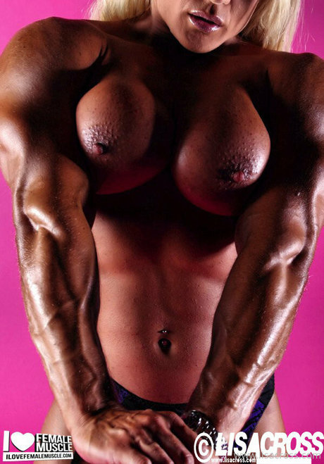 lisaxxxcross OnlyFans-Seite