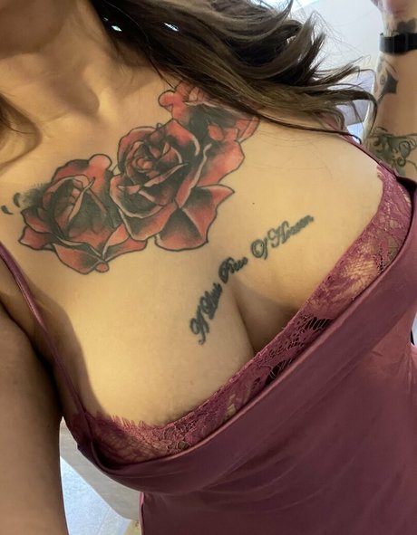 vip karev mora OnlyFans XXX