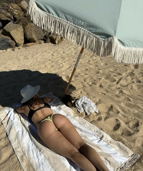 cliocrowhurst Leak von OnlyFans Pornografie