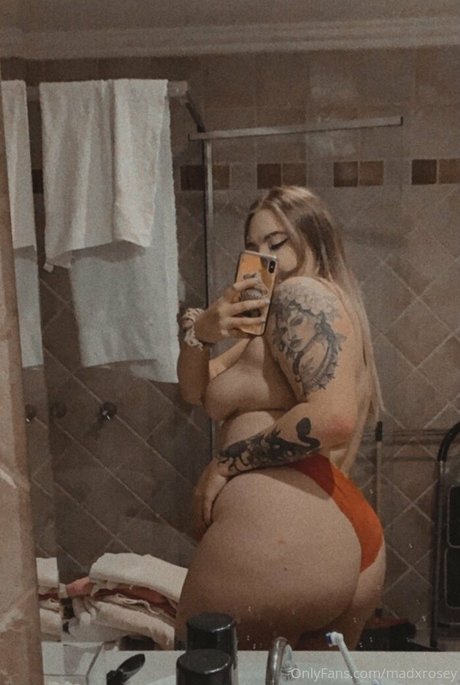 madxrosey OnlyFans Nacktbilder geleakt