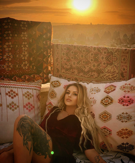 kellie mimi Nacktbilder OnlyFans