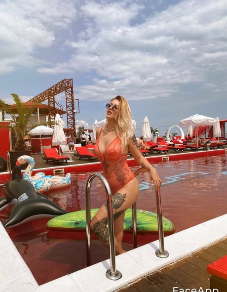 kellie mimi Strip OnlyFans