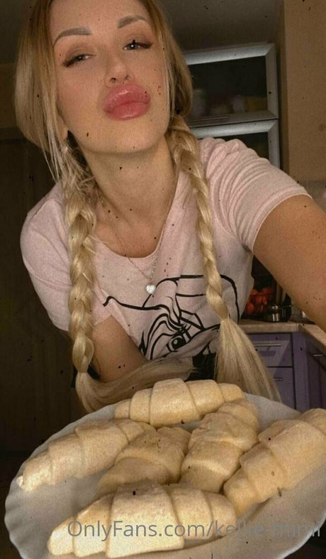 kellie mimi Nacktbilder von OnlyFans
