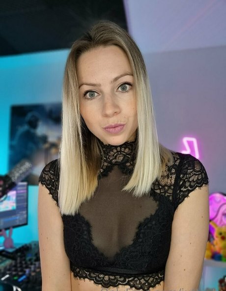 Jutta TV OnlyFans Mega