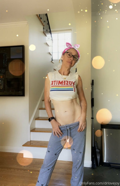 drlovejoy OnlyFans Pornografie