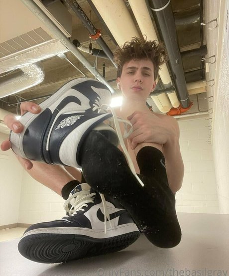 basilgray Nacktbilder von OnlyFans