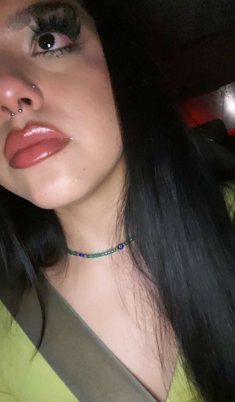 cyberiariley OnlyFans explizite Inhalte