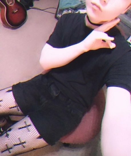 embitss OnlyFans Striptease