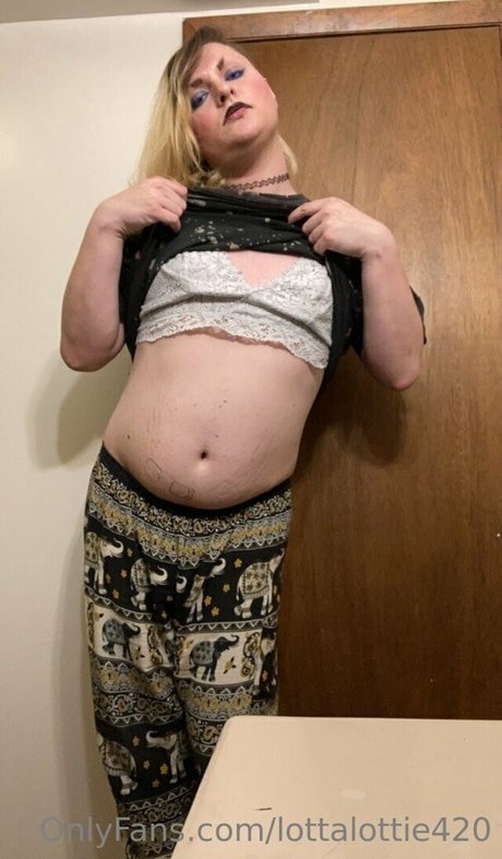 lottalottie420 XXX OnlyFans