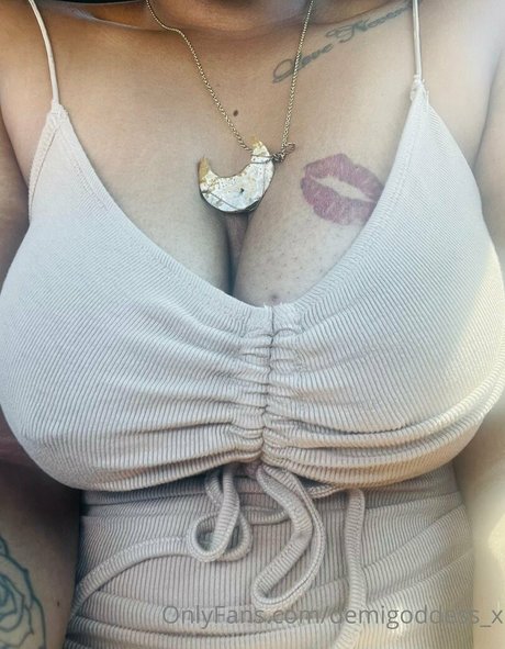 demigoddess x OnlyFans Pornografie gratis