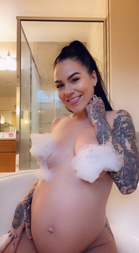 karmens library Nacktbilder geleakt OnlyFans