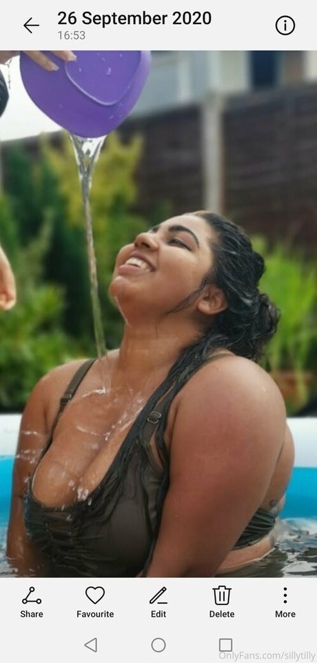 sillytilly OnlyFans XXX