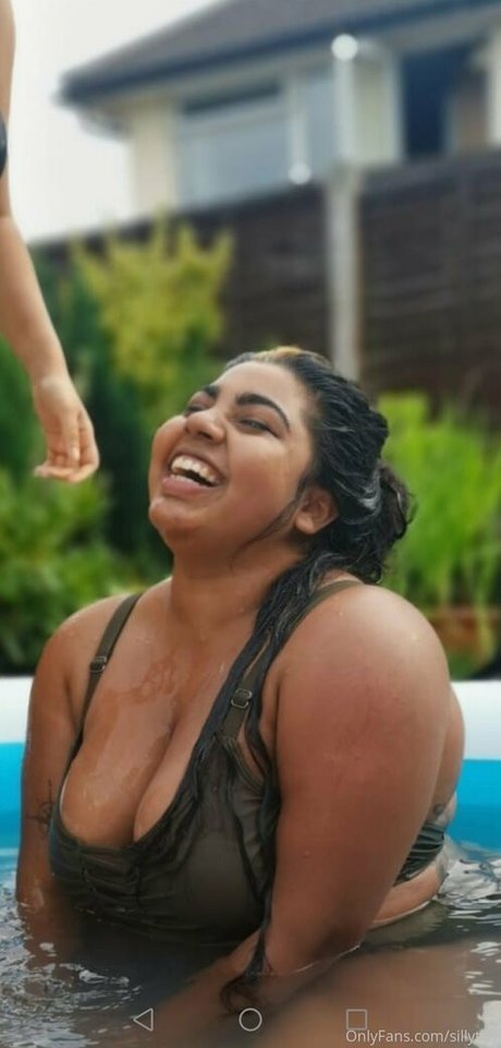 sillytilly Nackt auf OnlyFans Leaks