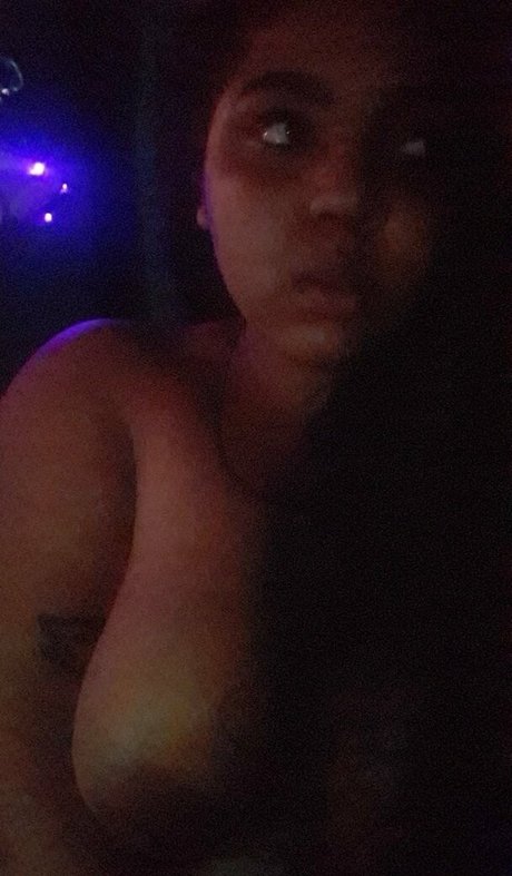 sillytilly Nacktpornos auf OnlyFans