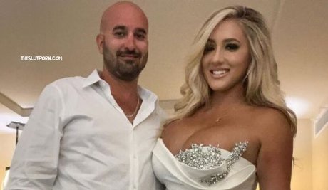 Saracheeky OnlyFans Inhalte