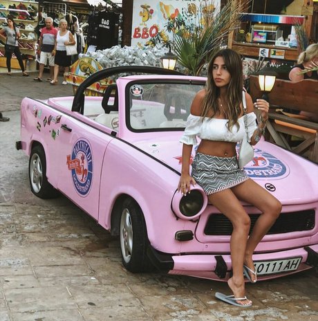 Meshi Malka XXX OnlyFans