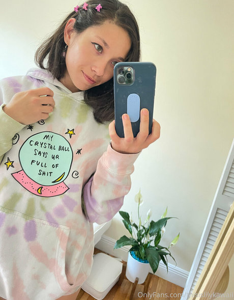 Thisislilykawaii NurlyFans-Brüste