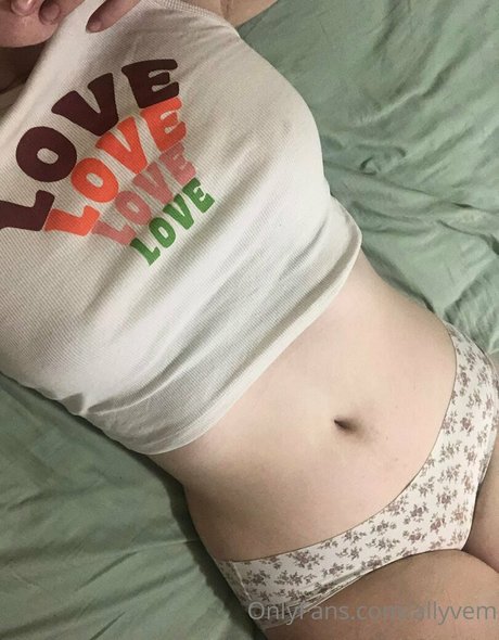 allyvem Nacktbilder-Leaks von OnlyFans