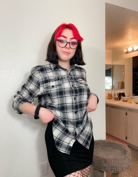 bbygirlsage Nacktbilder OnlyFans Leak