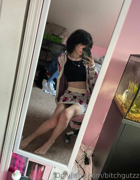 bitchgutzz OnlyFans Leaked